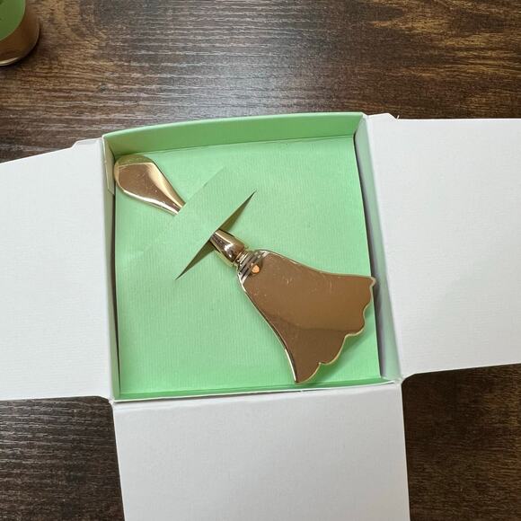 Beekman 1802 Wicked Its Time to Fly Hand Cream & Defy Gravity Whipped Body Cream - Picture 8 of 15